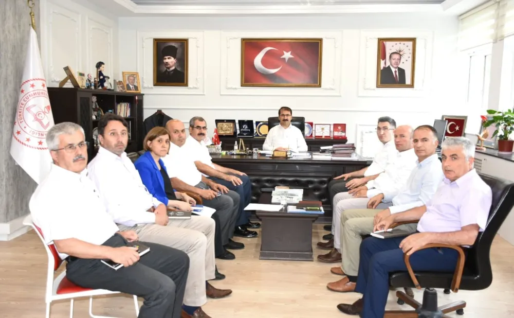 Artvin İl Milli Eğitim Müdürlüğü Haftalık Değerlendirme Toplantısını Gerçekleştirdi
