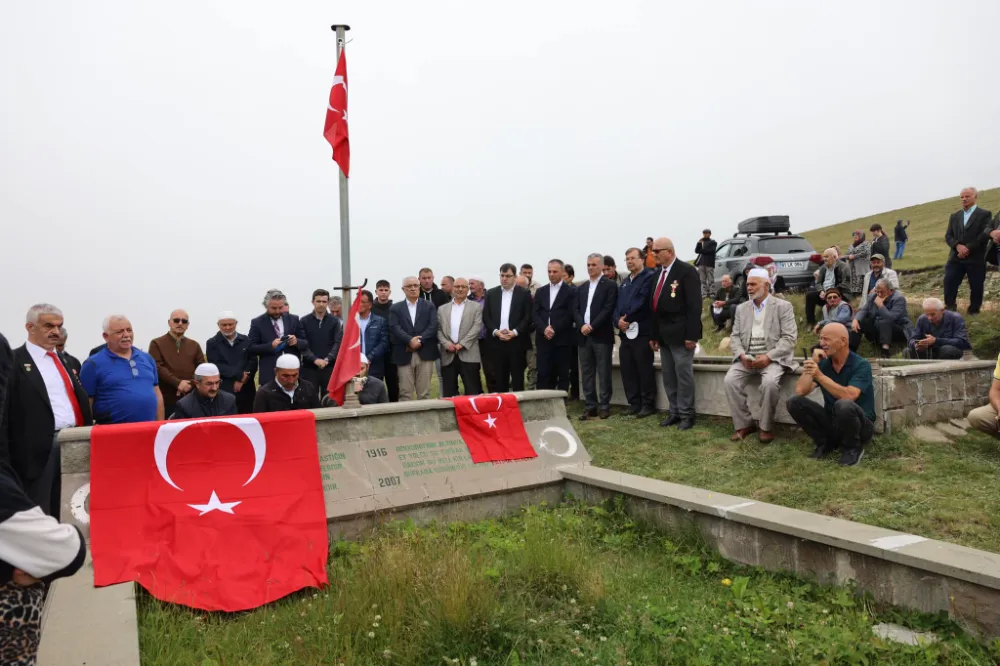 Yomra Belediye Başkanı Bıyık, Maçka Çataltepe Şehitliği
