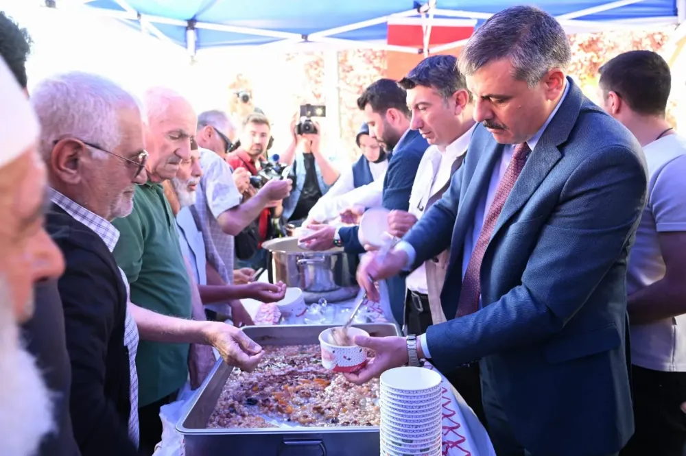 Vali Mustafa Çiftçi