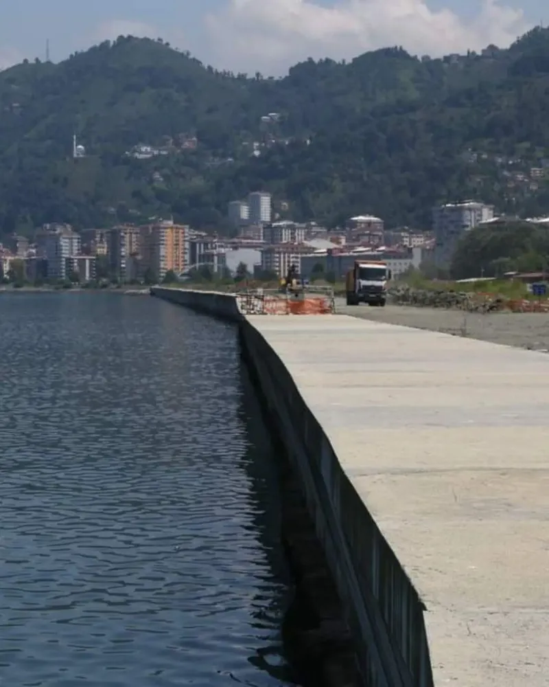 RİZE MİLLET BAHÇESİ’NDE ÜST YAPI ÇALIŞMALARI BAŞLADI