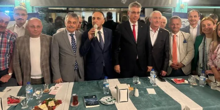 SAĞLIK BAKANI Prof.Dr.Kemal MEMİŞOĞLU RİZE GRUBUNA EV SAHİPLİĞİ YAPTI