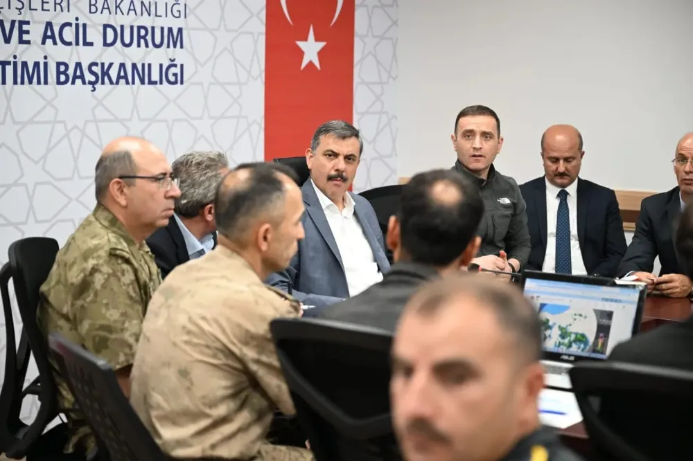 Vali Çiftçi Başkanlığında AFAD Toplantısı: Doğal Afet Mağdurlarına Yönelik İşlemler Görüşüldü