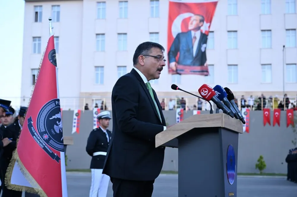 Erzurum’da Polis Akademisi Mezuniyet Töreni: Vali Çiftçi’den Güvenlik ve Hukuk Mesajları
