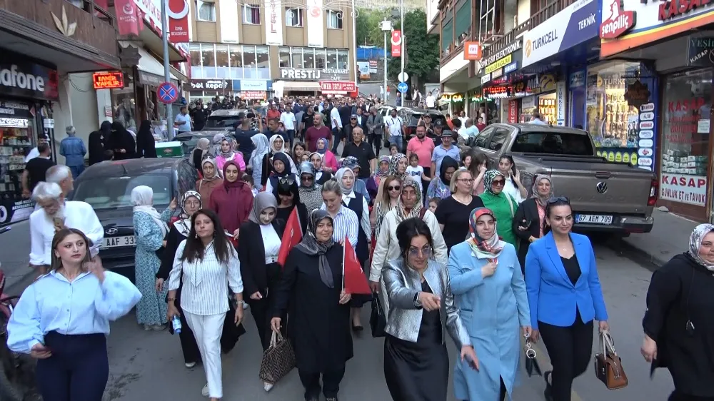 İspir’de Uluslararası Tarihi Panayır Coşkusu: Yoğun Katılımla Açılış Gerçekleştirildi