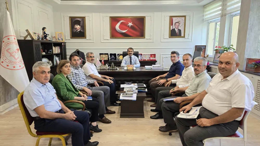 Artvin’de Eğitimde Yeni Dönem: Birim Amirleri Değerlendirme Toplantısı Gerçekleştirildi