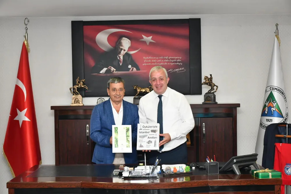 Başkan Bilgehan Erdem, Artvinliler Hizmet Vakfı Üyelerini Makamında Ağırladı