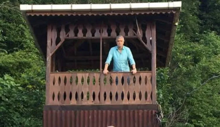 Cengiz Kurtoğlu Memleketi Arhavi’ye Yerleşti: Köyüme Geri Döndüm