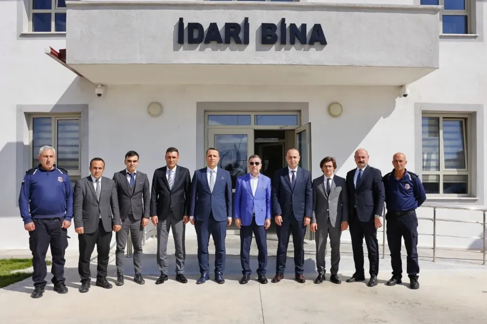 Bayburt Valisi Eldivan, Cezaevi Müdürü Değer ile Görüşerek Başarılar Diledi