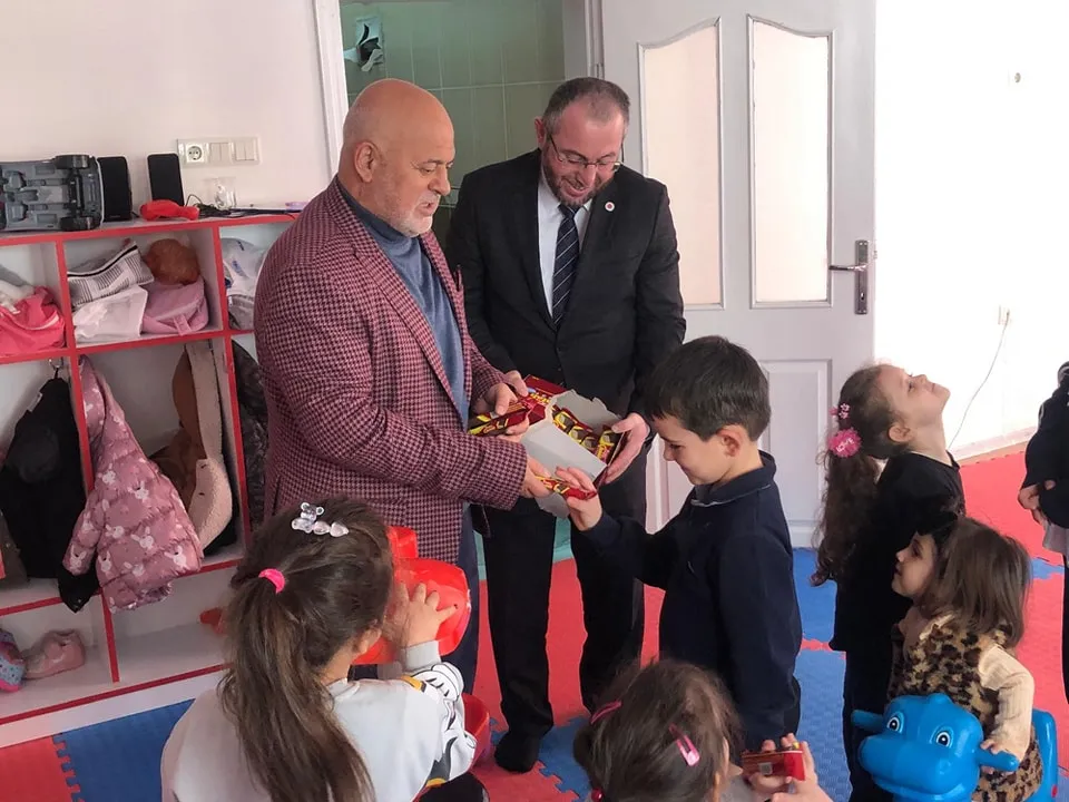 Trabzon İl Müftüsü Aydın’dan Minik Öğrencilere Özel Ziyaret