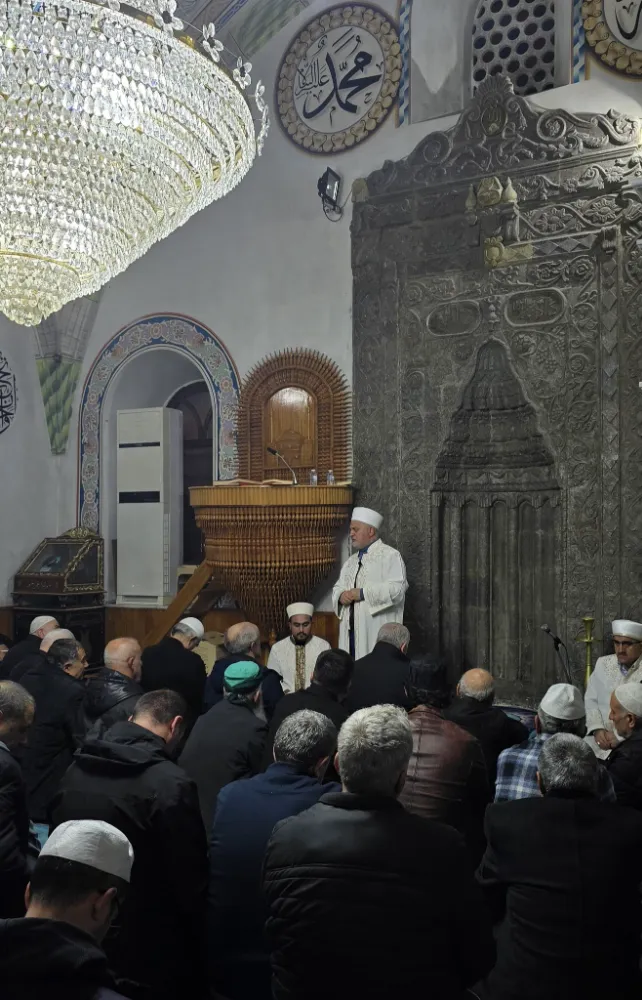 Trabzon Valisi Aziz Yıldırım Miraç Kandili Programına Katıldı