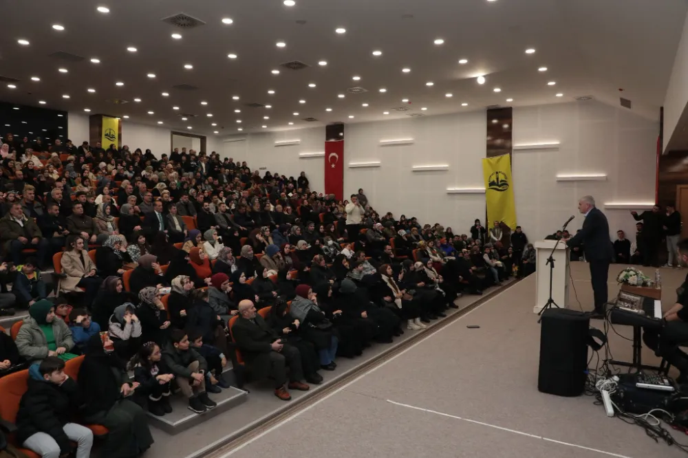 Bayburt Belediyesi Miraç Kandili Programına Ev Sahipliği Yaptı