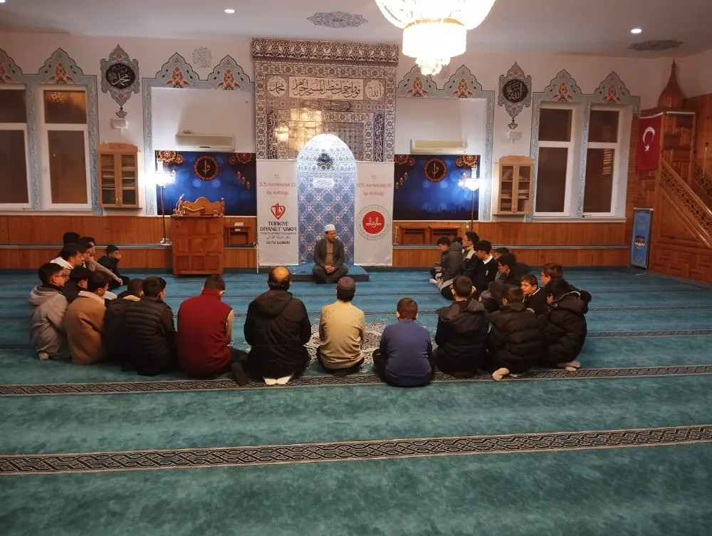 Oltu İlçe Müftülüğü’nden Gençlere Manevi Bir Buluşma
