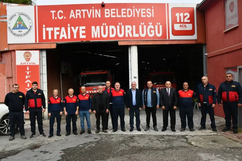 Artvin Belediye Başkanı Bilgehan Erdem’den İtfaiye Haftası Ziyareti