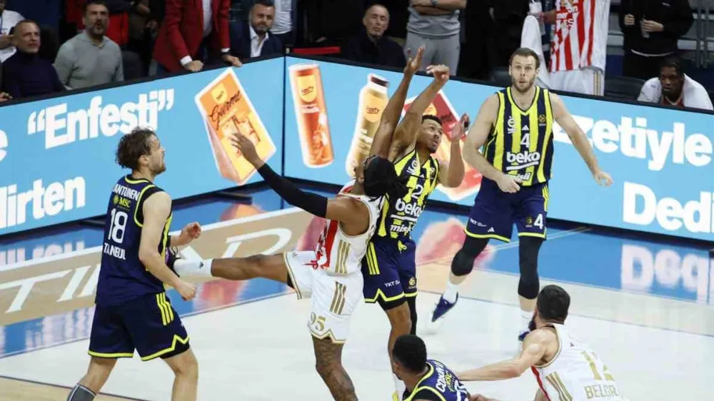 Fenerbahçe Beko Geçen Sezonun Başarılarını Özlemle Anıyor