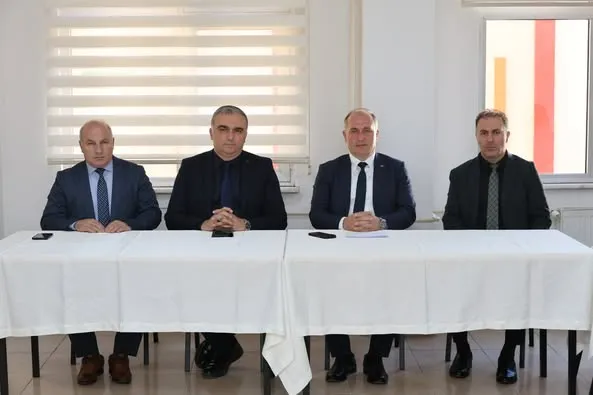 Arhavi’de Mençuna Yeşil Atölye ve Duyu Atölyesi Projeleri İçin Değerlendirme Toplantısı Yapıldı