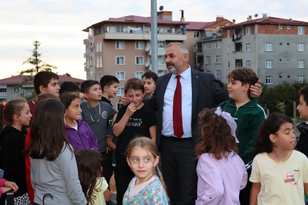 Arsin Belediyesi’nden Çocuklara Güvenli Oyun Alanları