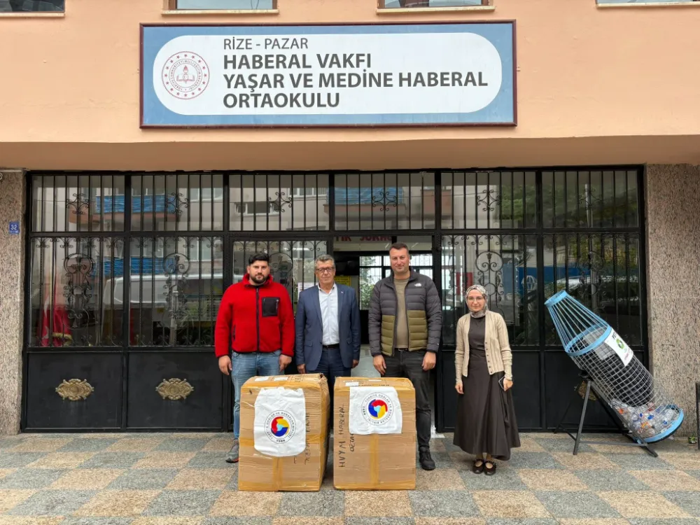 Pazar Ticaret ve Sanayi Odası’ndan Öğrencilere Kışlık Mont Desteği