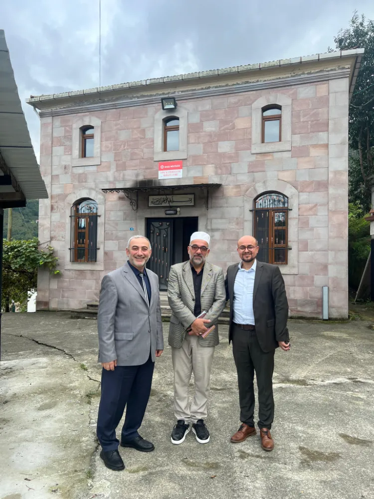 Araklı Müftüsü ve Murakıp, Hasta İmam Hatiplere Moral Ziyareti Gerçekleştirdi