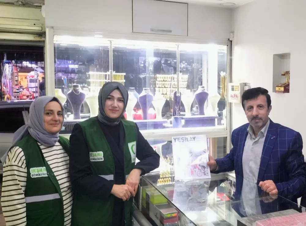 Yeşilay Artvin Şubesi, Yeşilay Elçileri Projesi Kapsamında Esnaf Ziyaretlerine Devam Ediyor