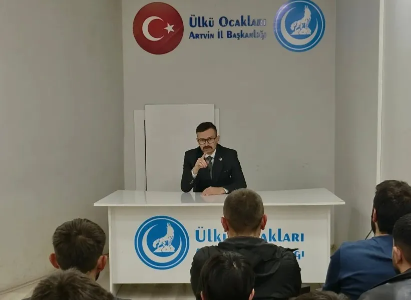 Artvin Ülkü Ocakları’nda Haftalık Kur’an Tilaveti ve 9 Işık Doktrini Üzerine İstişare