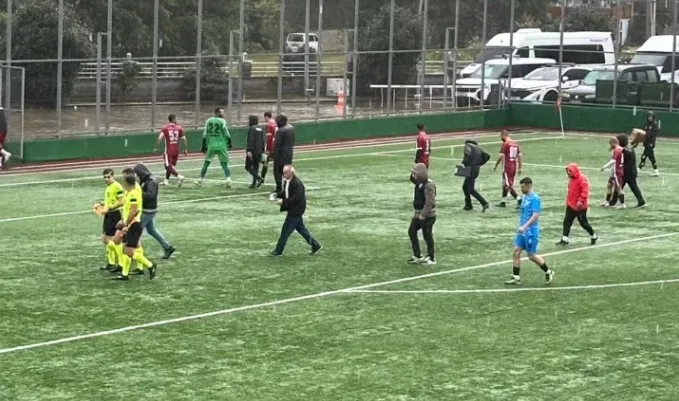 Ardeşenspor, Kv Veliköyspor Maçı Yarıda Kaldı!