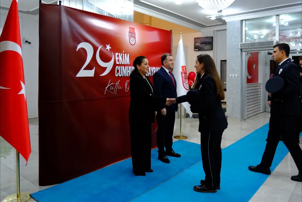 Bayburt’ta Cumhuriyet’in 102. Yılı Resepsiyonla Kutlandı