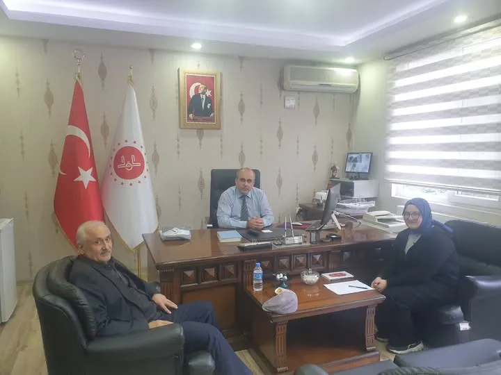İlçe Müftüsü Musa Kazım Demir, İmamHatip Lisesi Öğrencisiyle Röportaj Yaptı