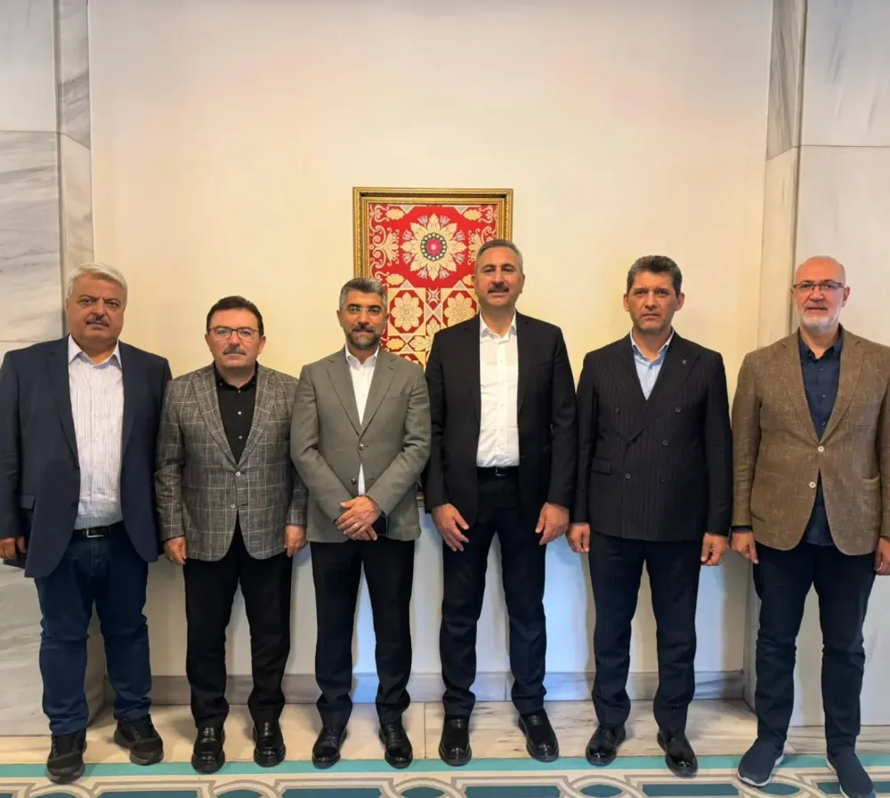 AK Parti Erzurum Teşkilatından Bakanlara Ziyaret