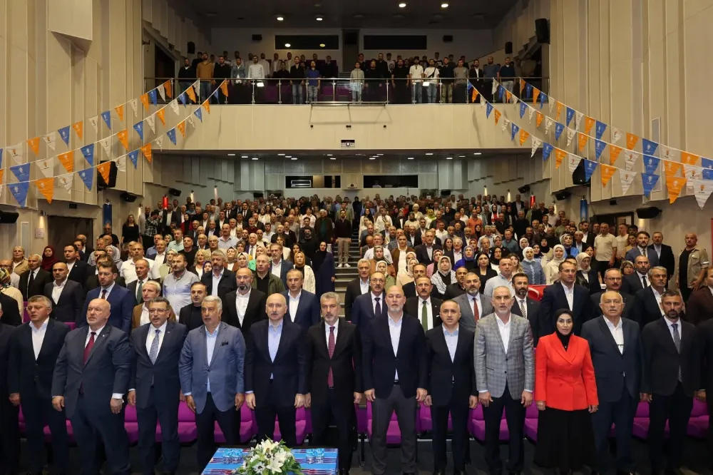 AK Parti Trabzon’da Yerel Yönetimler Daraltılmış İl Danışma Meclisi Toplantısı Gerçekleştirildi