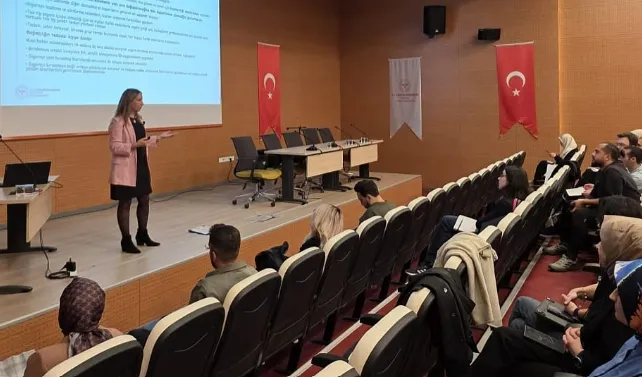 Erzurum İl Sağlık Müdürlüğünden Tütün Bağımlılığı Tedavisi Eğitimi