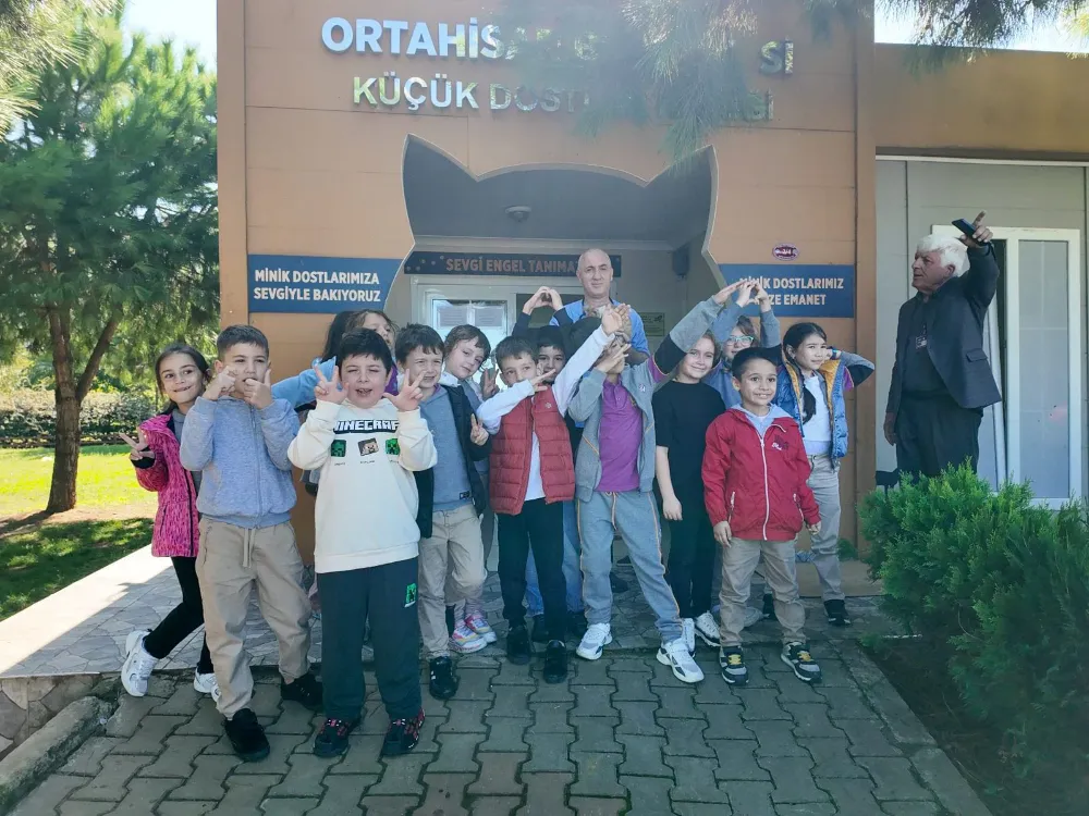 Ortahisar Belediyesi’nden Çocuklara Hayvan Sevgisi Eğitimi
