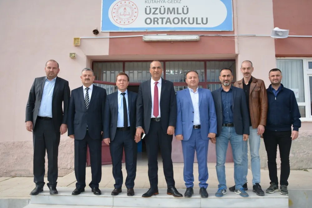 Gediz Halk Eğitimi Merkezi’nden ihtiyaç sahibi öğrencilere el emeği kış desteği