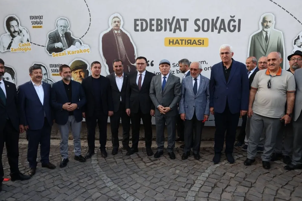 Erzurum Büyükşehir Belediyesi Dil ve Edebiyat Konağı’na yoğun ilgi