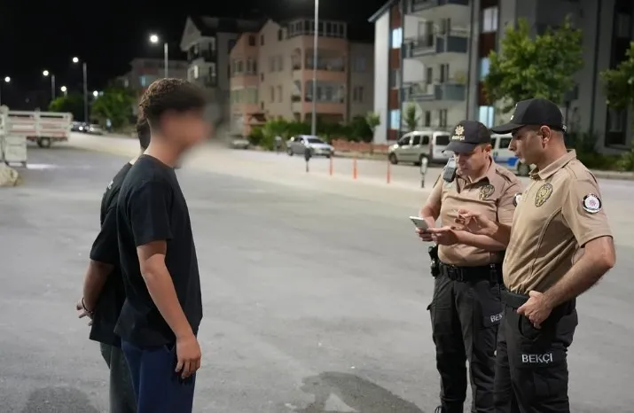 Isparta’da 1 haftalık polis denetiminde 15 aranan şahıs yakalandı