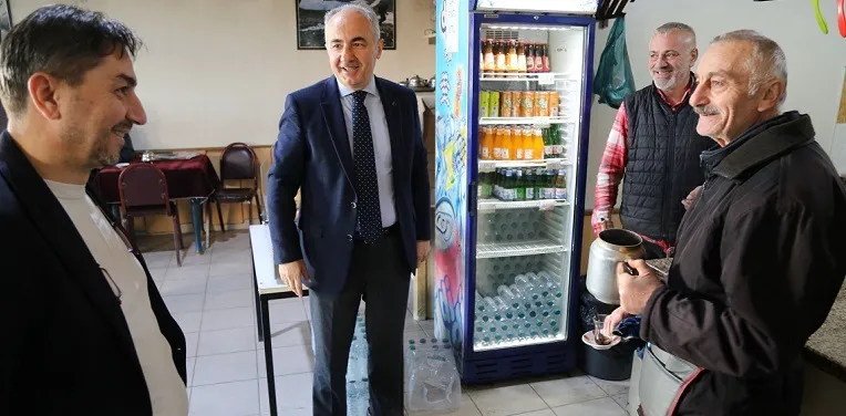 Rize Belediye Başkanı Rahmi Metin’den Müftü Mahallesi’nde Esnaf Ziyareti