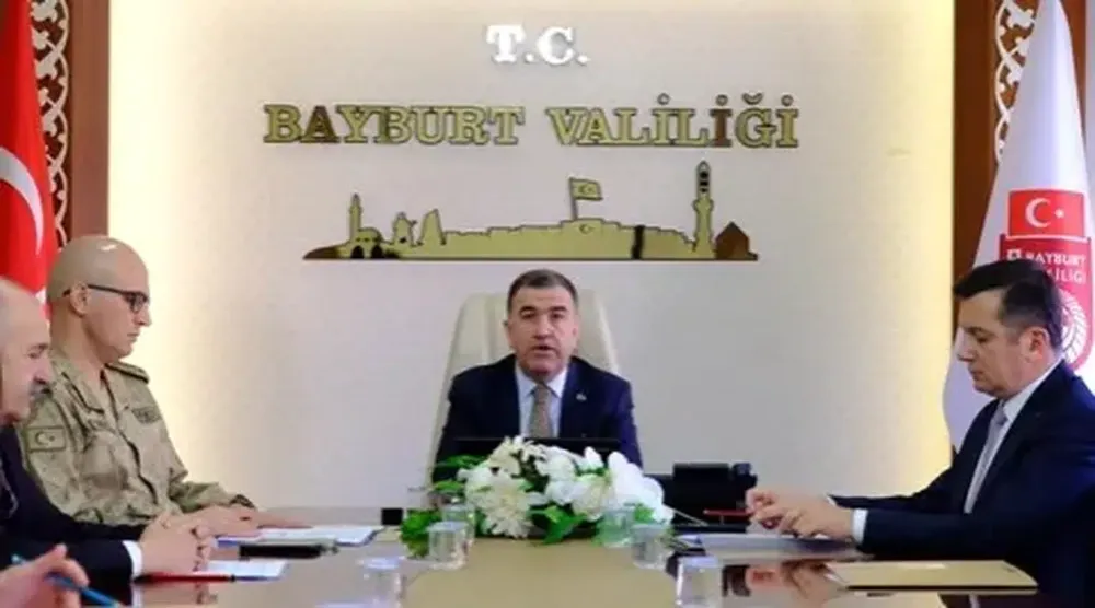 Bayburt’ta Güvenlik Yine Ön Planda: Vali Eldivan Verileri Açıkladı