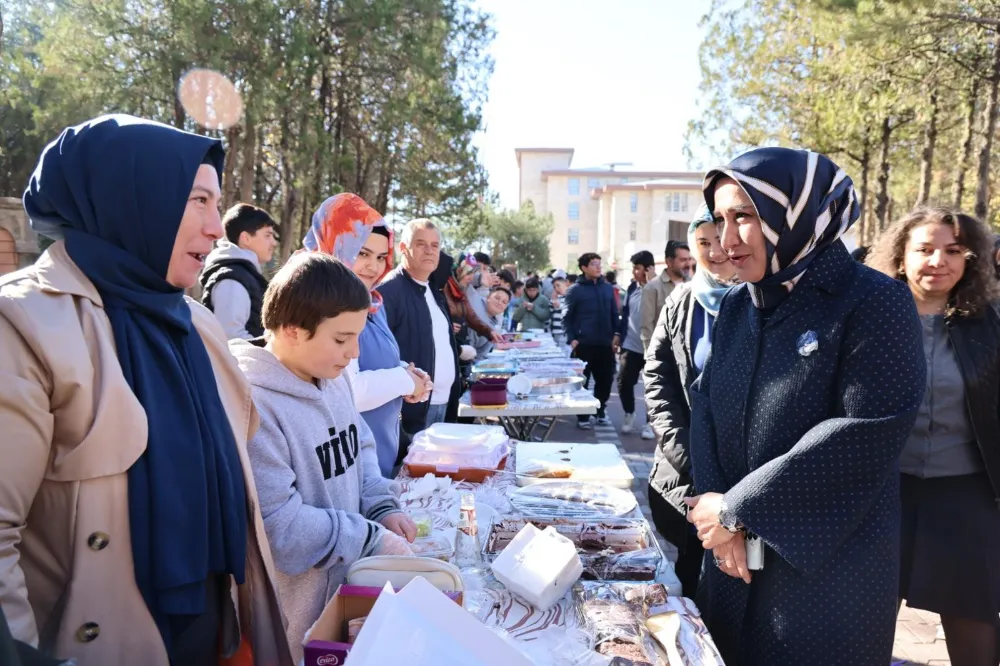 Öğrencilerden Filistin