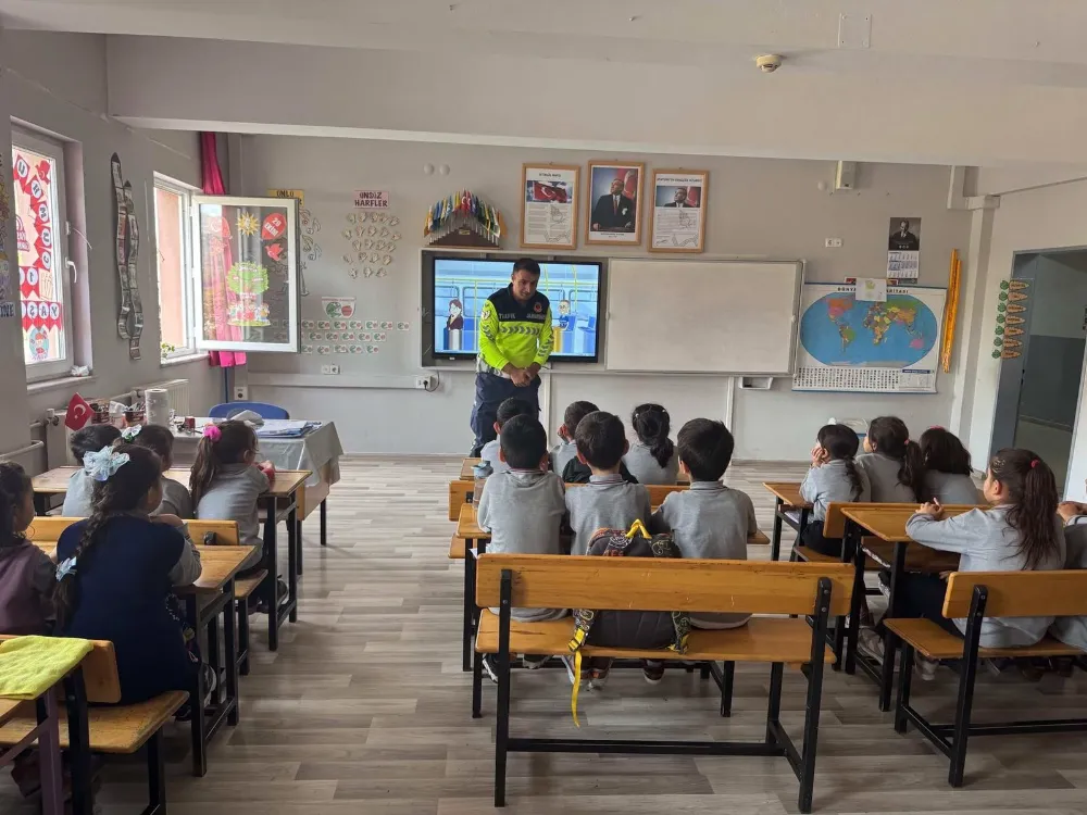 Sarıgöl’de öğrencilere trafik eğitimi verildi