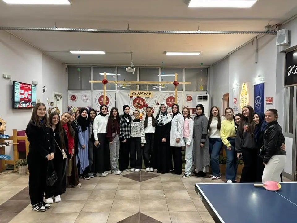 İki ilçenin gençleri Akhisar