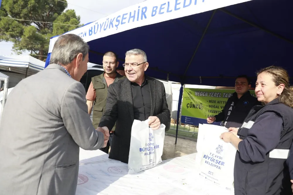 Ata tohumu fideleri Köşk’te vatandaşlara dağıtıldı
