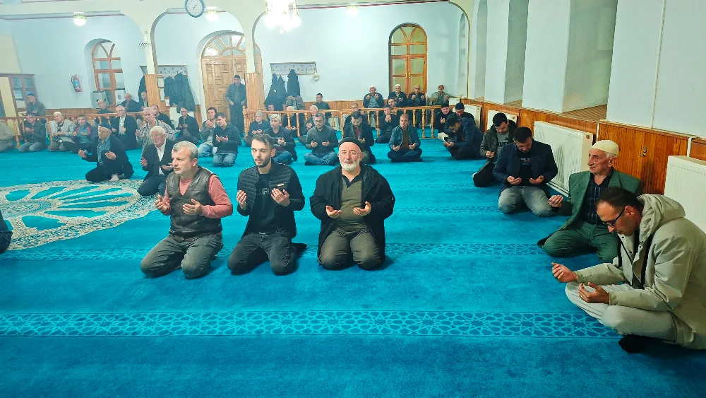 Hisarcık’ta şehit ve vefat eden öğretmenler için mevlit okutuldu