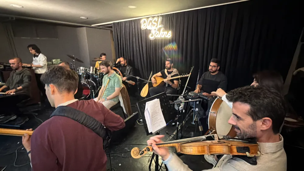 Bu öğretmenler sadece ders vermiyor: 65 kişilik koro konsere hazır