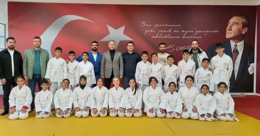 Çakmur’dan ailelere ve sporculara teşekkür