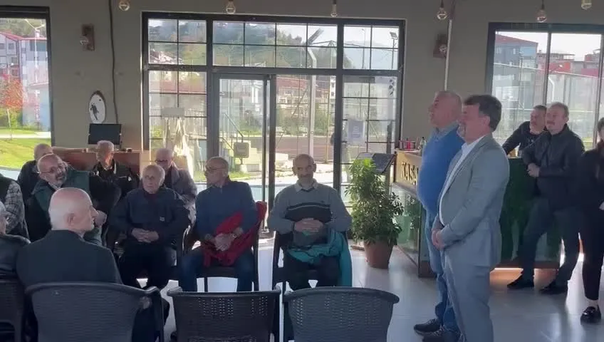 Fındıklı Belediye Başkanı Çervatoğlu, öğretmenlerle bir araya geldi