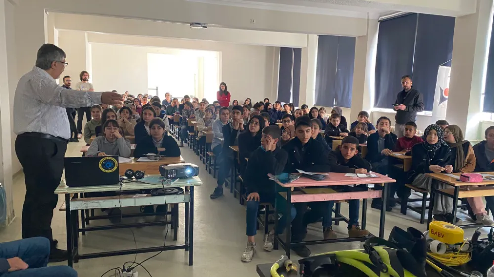 Bitlis, Van ve Muş’ta Öğrenciler “Mavi Bilim”le Sualtı Dünyasını Keşfetti