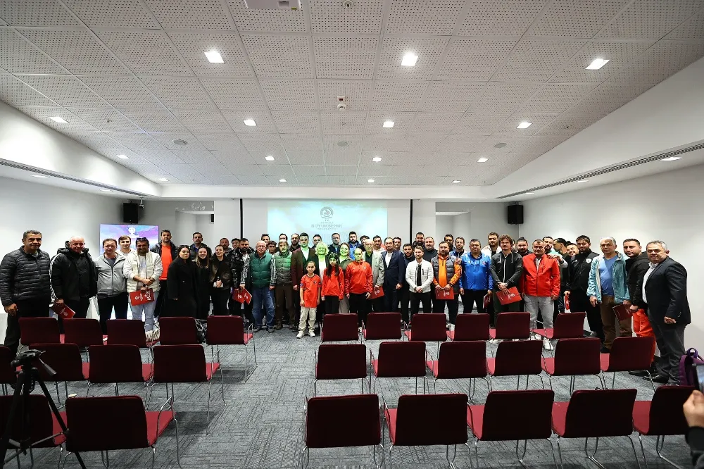 Denizli’de Geleceğin Futbol Yıldızları Levend Sarıoğlu U-10 Ligi’nde Sahaya Çıkıyor