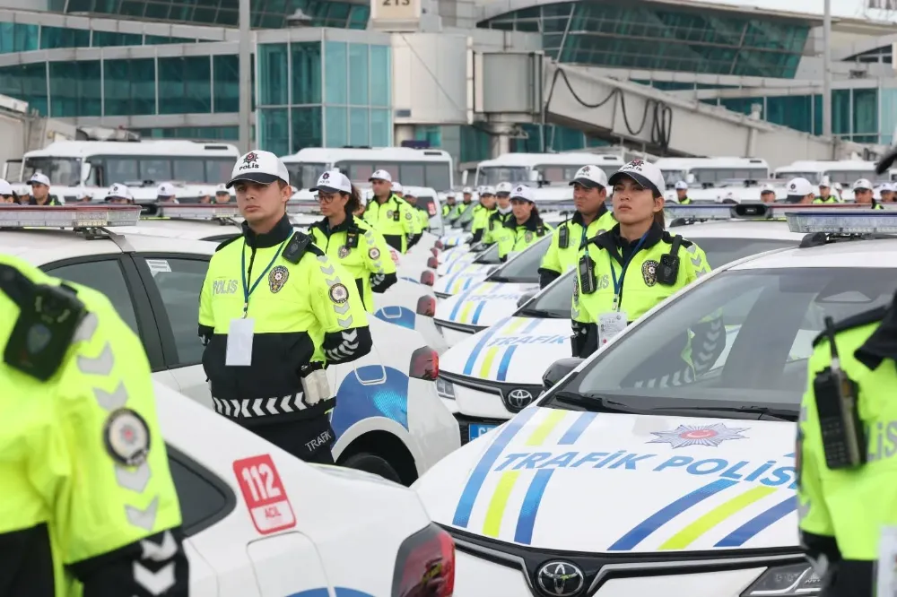 Erzurum’a Polis ve Jandarmadan 74 Yeni Araç Takviyesi