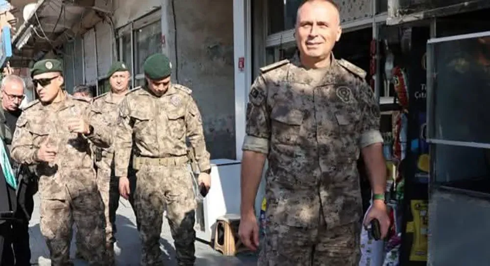 Polis Özel Harekat Başkanı Hayal, 31 Yıl Sonra Gazi Olduğu İlçeyi Ziyaret Etti