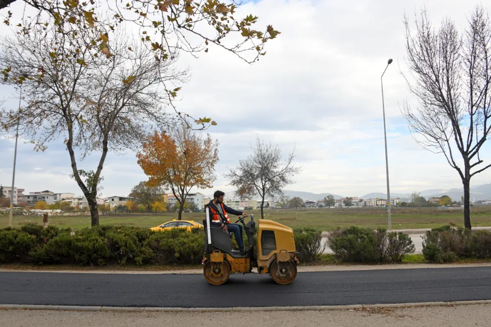 Osmangazi’de Park İçindeki Yürüyüş Yolları Yenilendi