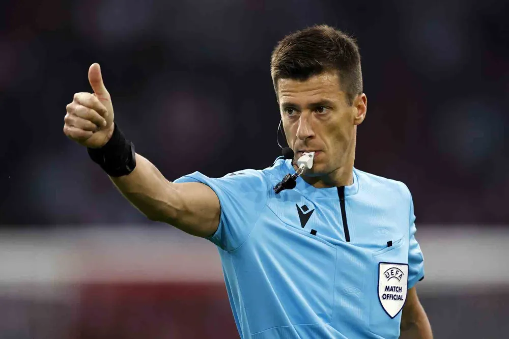 Galatasaray - Ajax maçını Benoit Bastien yönetecek